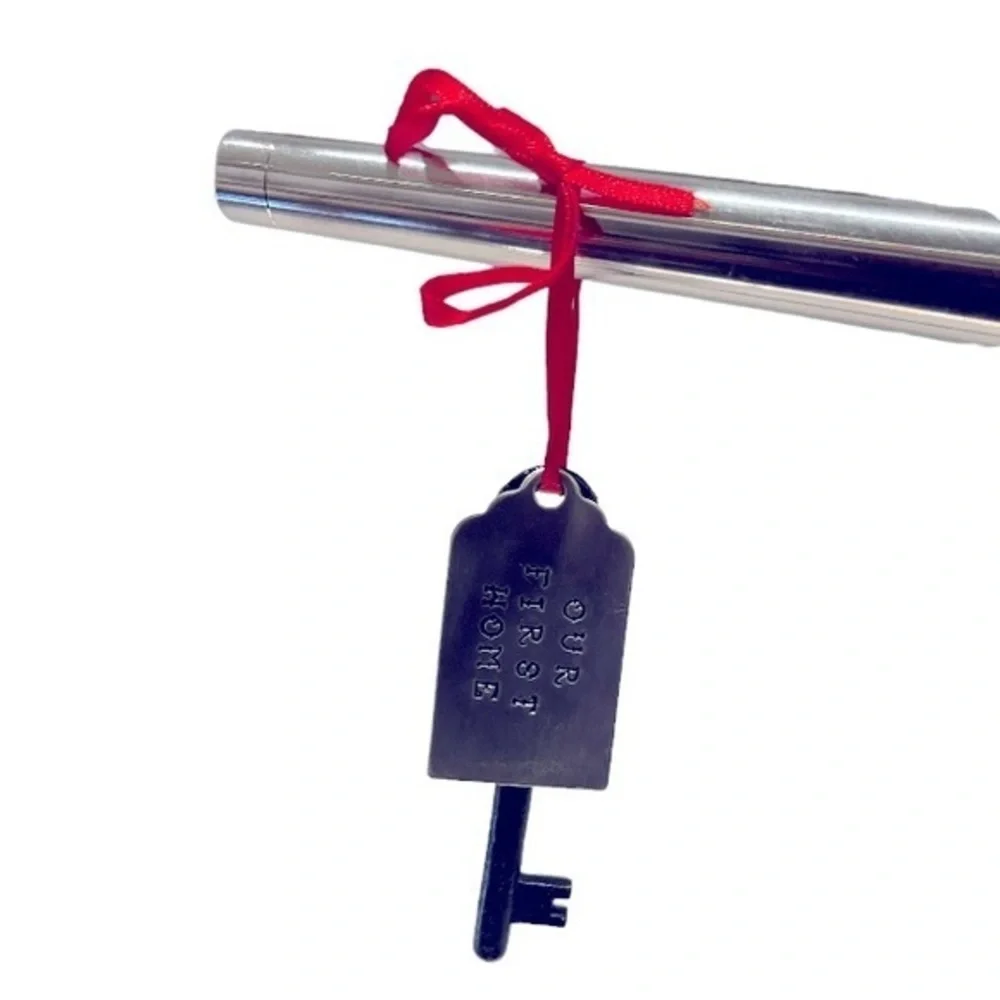 Handmade stamped‎ silver tag iron skeleton key holiday house warming ornament